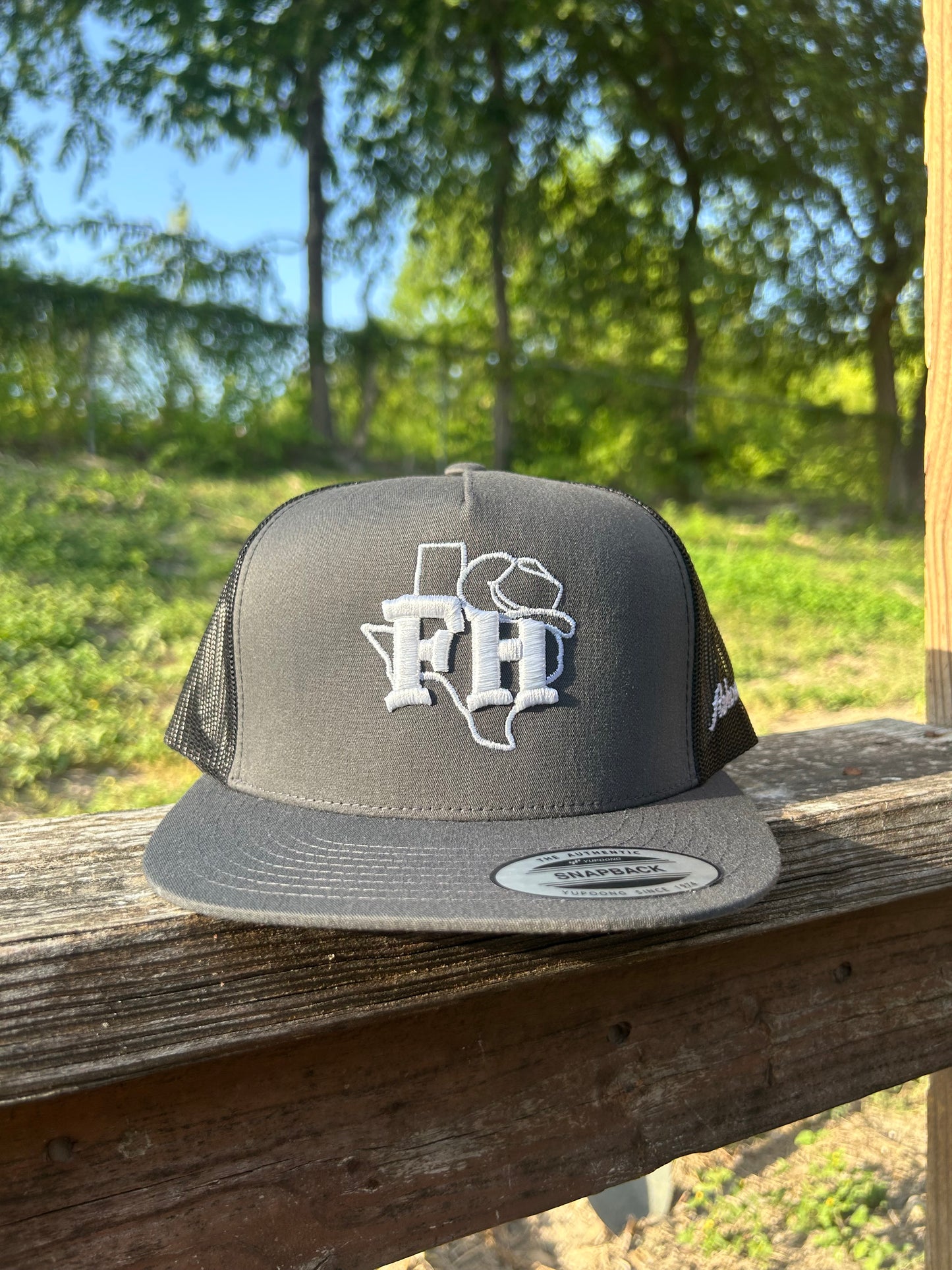 Grey “Texas Edition” FlakosHats